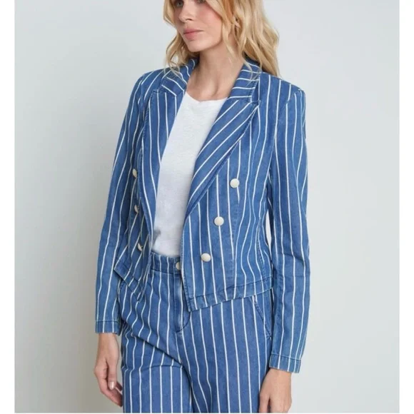 L'Agence Wayne Cropped Denim Jacket NWT - Picture 2 of 11